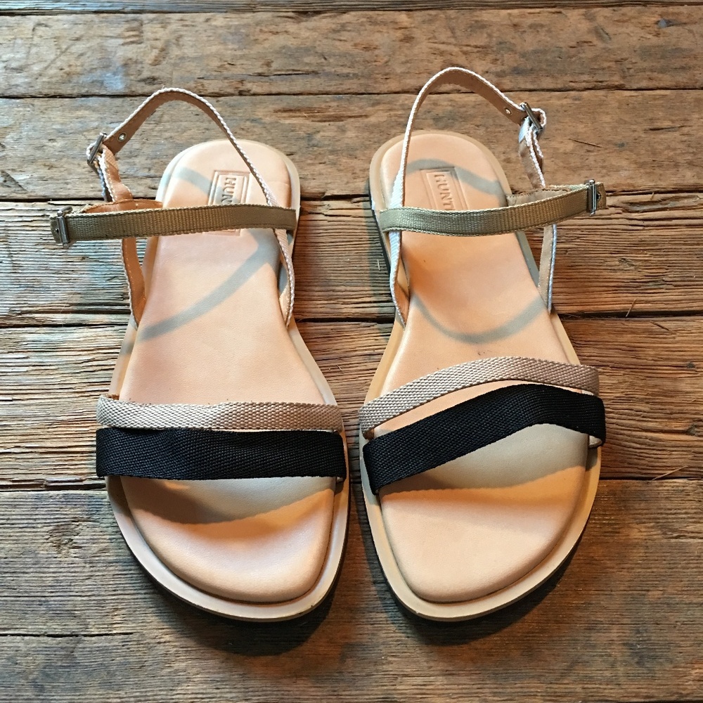 Hunter Boots Sandals Women Size 7